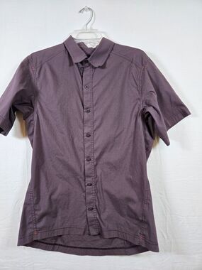 Arc'teryx Men's Short-Sleeve Button-Down Shirt - Plum